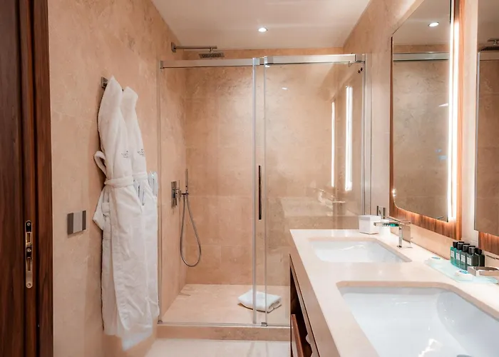 Veneto Plaza 4* Rzym